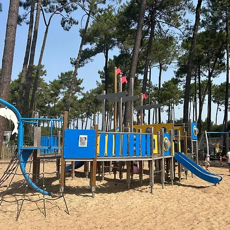 Les Dunes D'ezc - Mobil-home Familial 6-8 Personnes, 3 Confort Premium Dans Un 4 Etoiles * Saint-Julien-en-Born