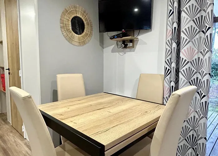 Campingplatz Les Dunes D'ezc - Mobil-home Familial 6-8 Personnes, 3 Confort Premium Dans Un 4 Etoiles Saint-Julien-en-Born
